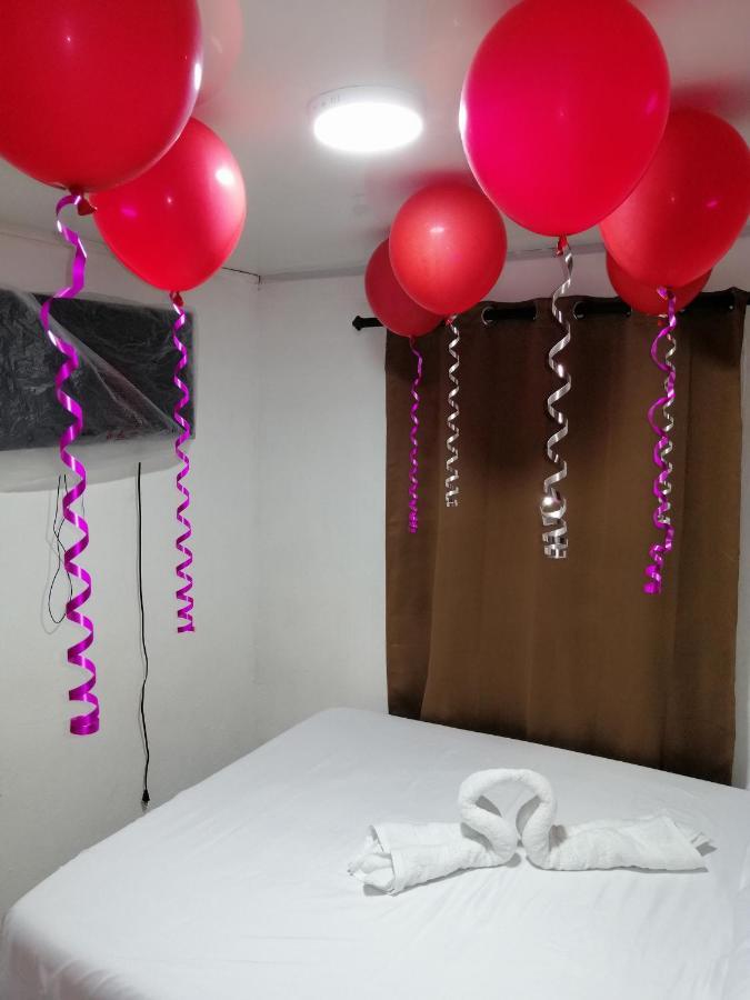Miss Bassy'S Lodging Hotel San Andrés Екстериор снимка