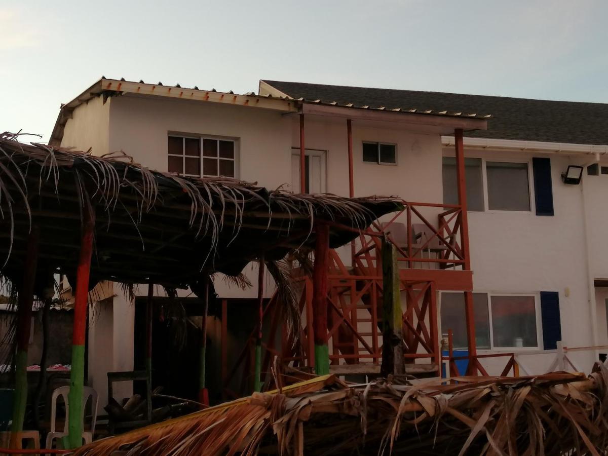 Miss Bassy'S Lodging Hotel San Andrés Екстериор снимка